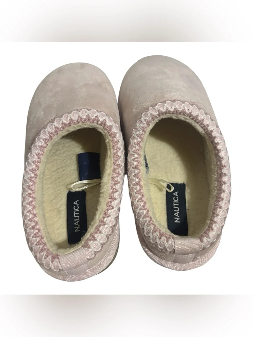 Nautica Kids Slip-On Slippers in Pale Pink
